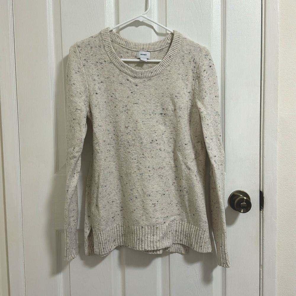 Sale! Old Navy Dotted Women’s Sweater